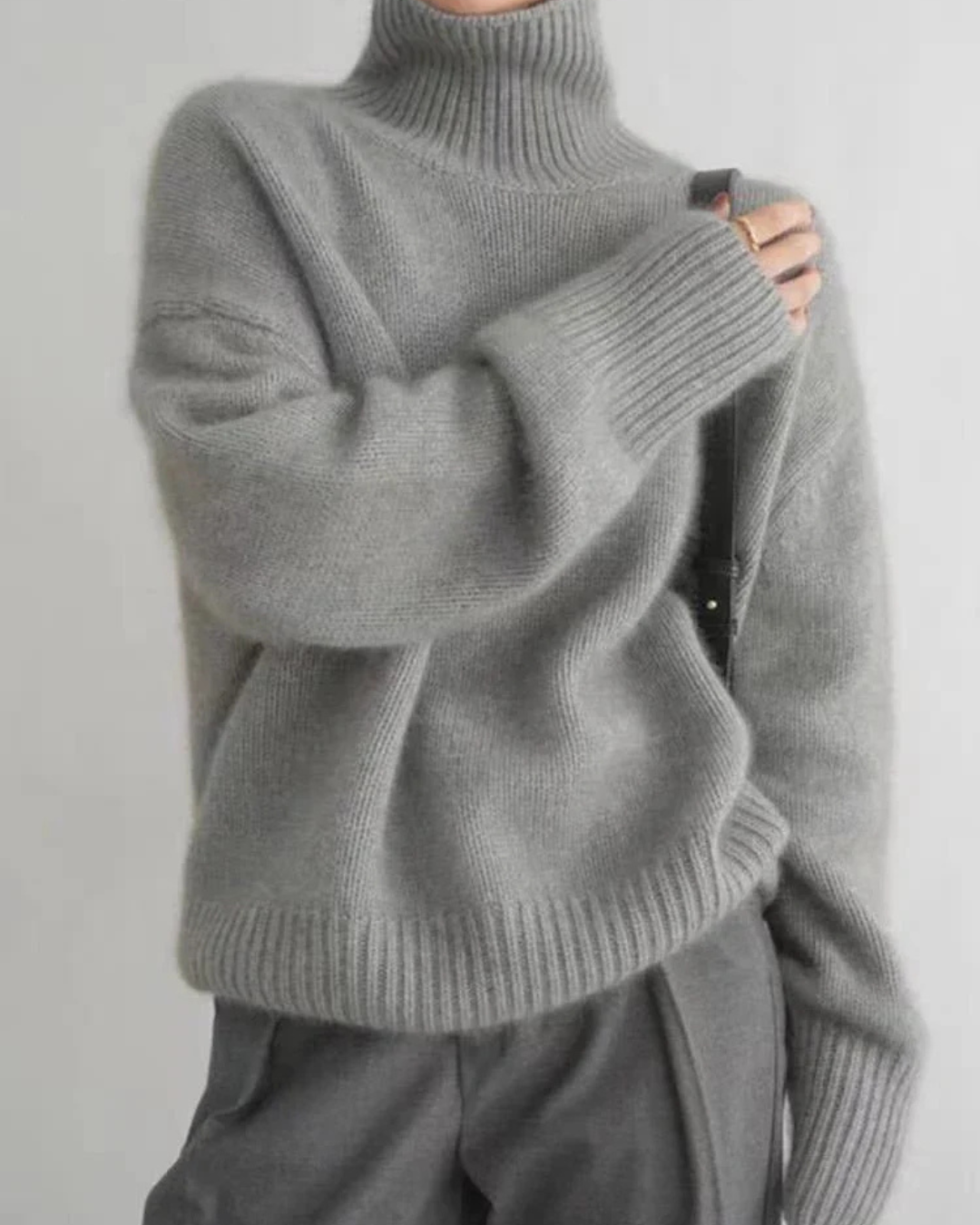 Classic Cashmere Turtleneck Jumper