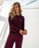 Elegant Bordeaux Jumper – Women’s Knit
